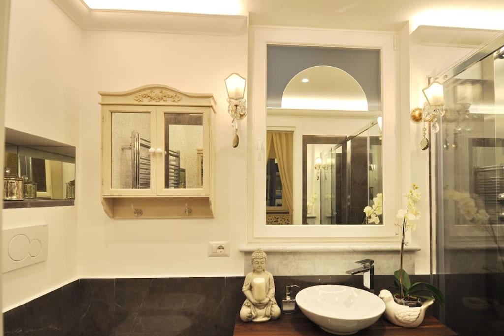 Vicolo Savelli Luxury Apartment