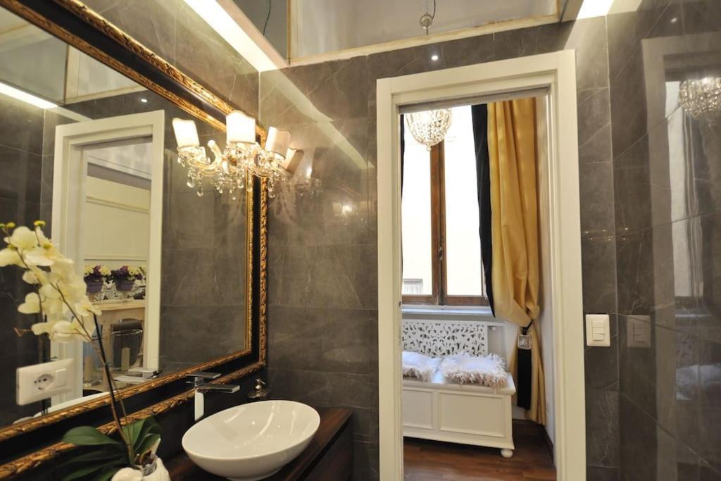 Vicolo Savelli Luxury * Rom