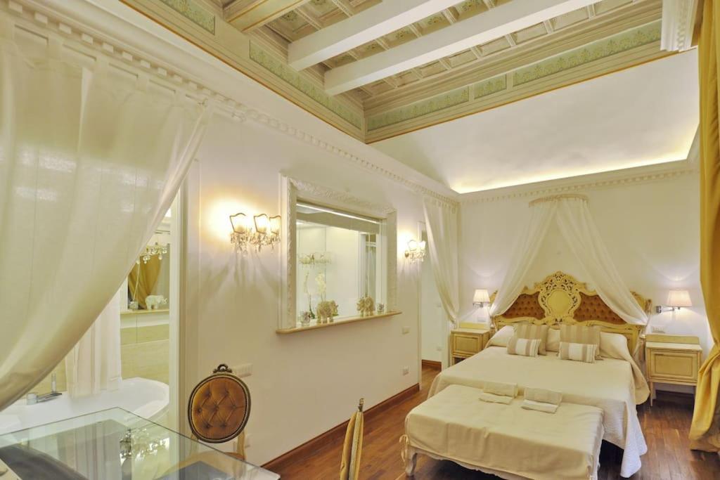 Vicolo Savelli Luxury *