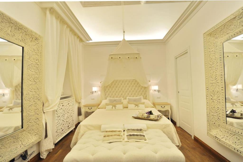 Vicolo Savelli Luxury Lägenhet
